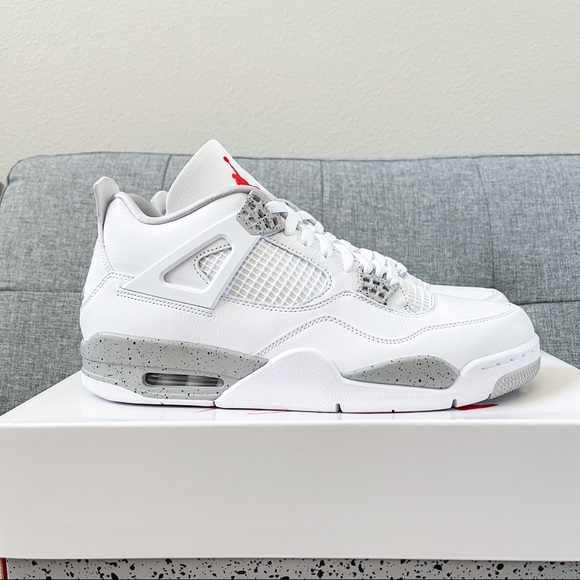 ❤️🤍 Nike air Jordan 4 white oreo shoes - Picture 4 of 4